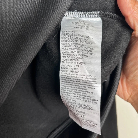 New Jordan Girls Crop Jumpman Sustainable Black Pullover Hoodie Small 8-10 yrs - Picture 6 of 8